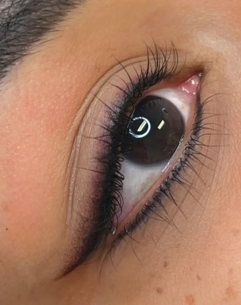 cosmetic tattooing