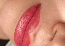 How many years does lip blushing last?